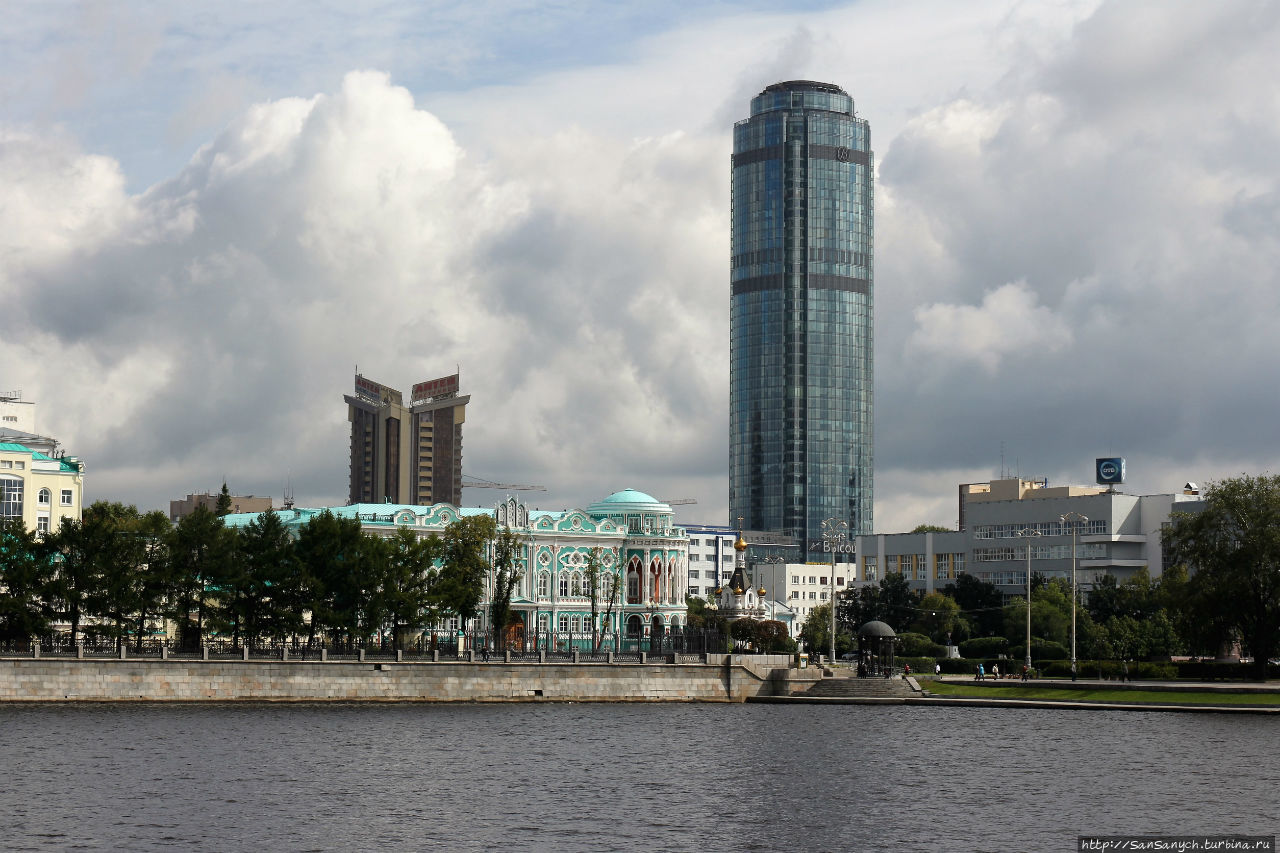 Набережная. Екатеринбург, Россия
