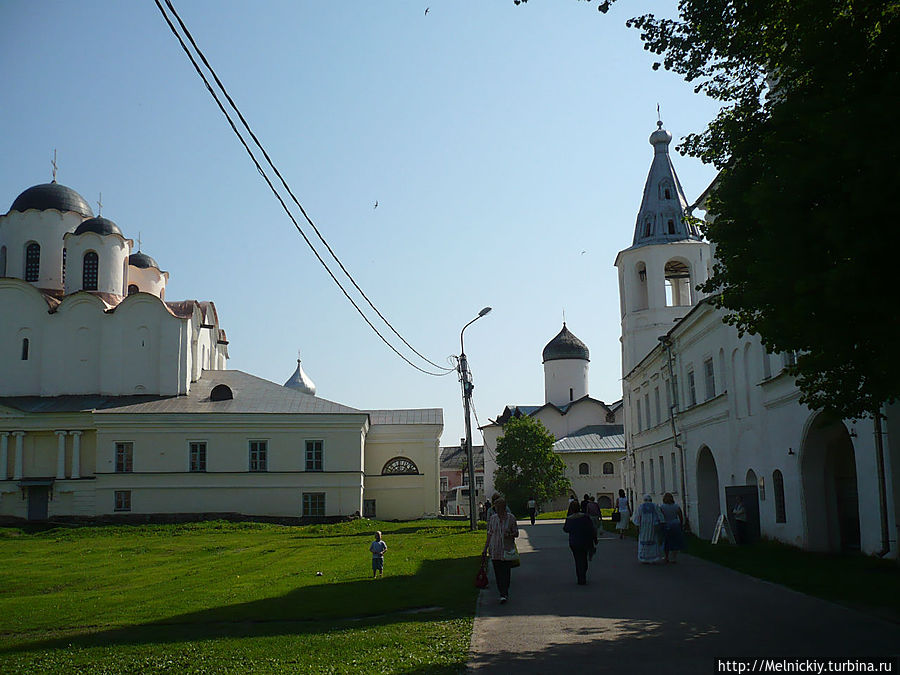 Прогулка по Ярославу городищу Великий Новгород, Россия
