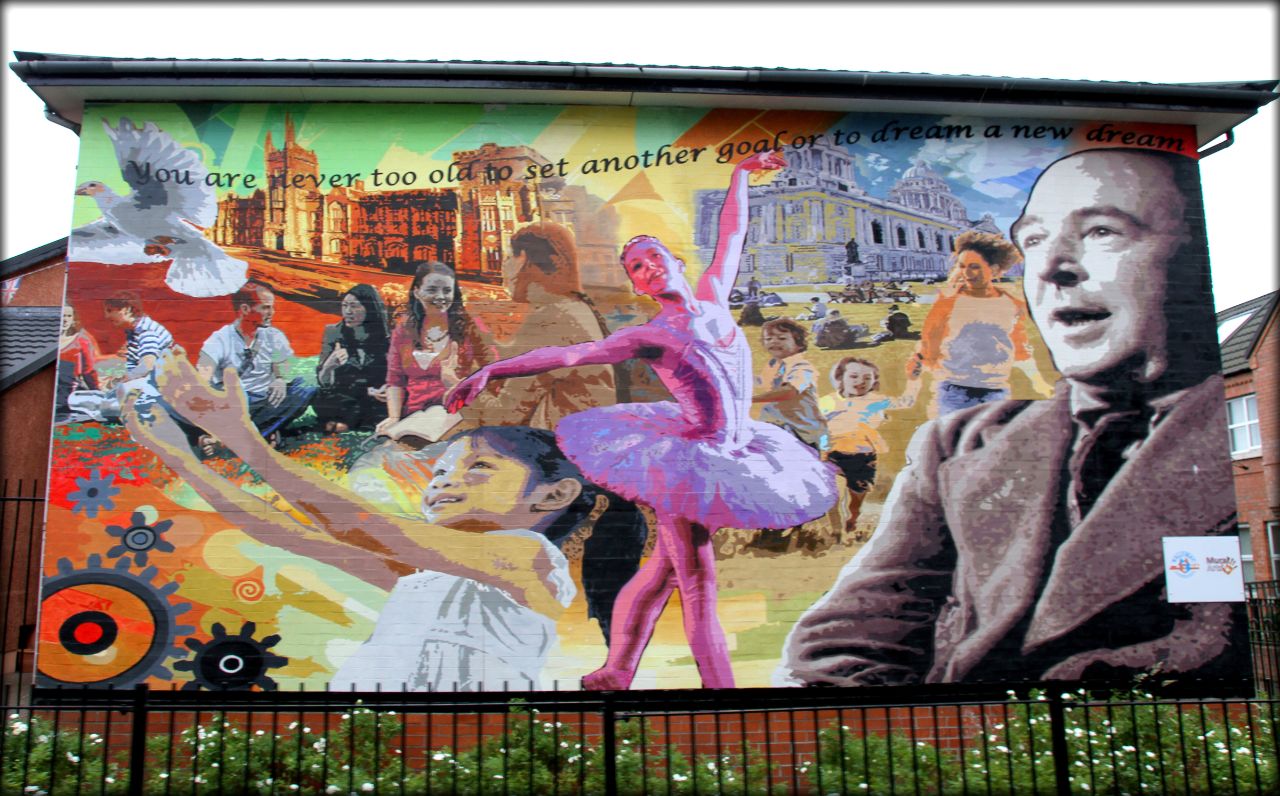 Стены мира или граффити города Белфаст Белфаст, Великобритания