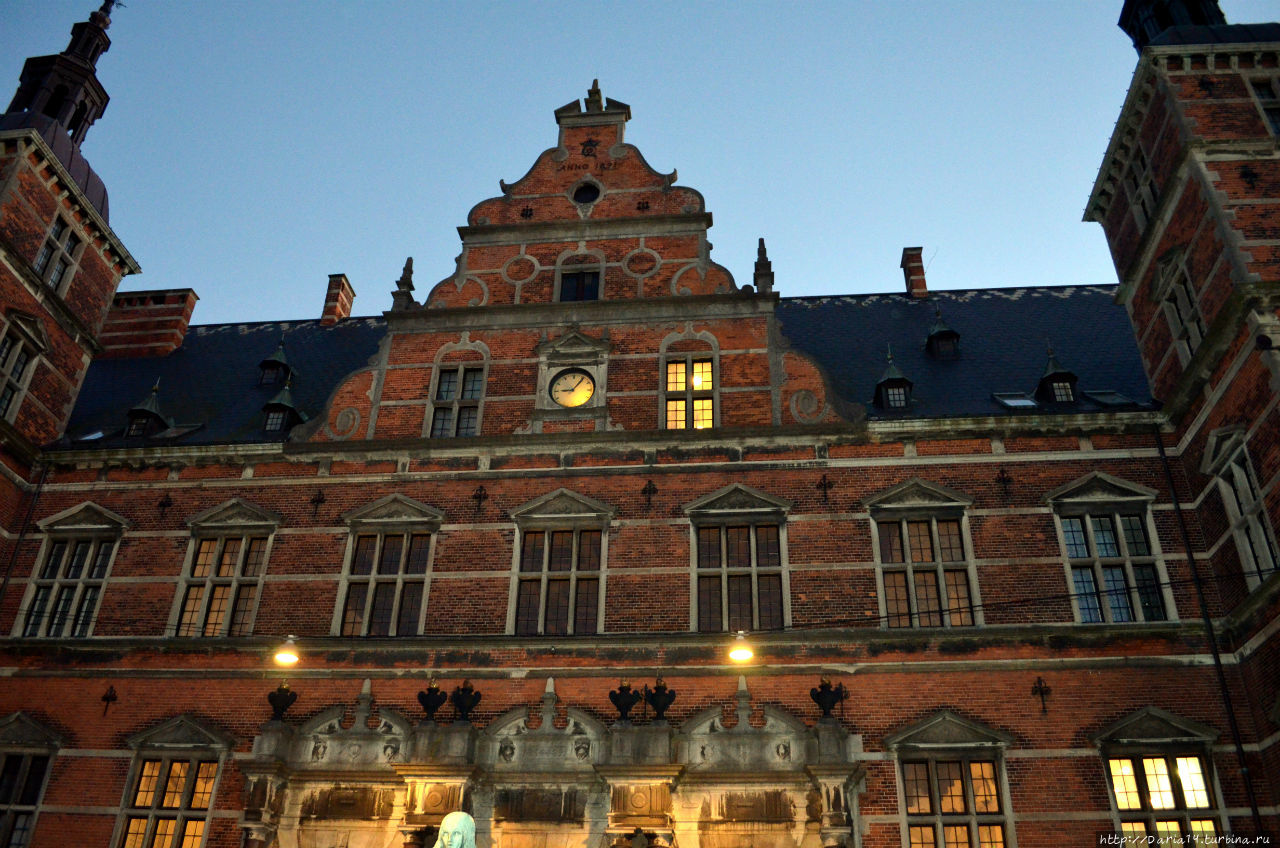 Дворец Фредериксборг Копенгаген, Дания