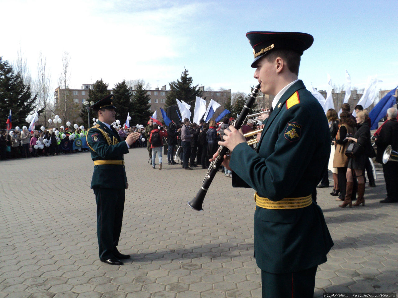 Памятник Юрию Гагарину Оренбург, Россия