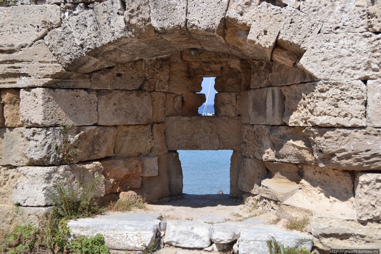 Застывшая в камне двухсотлетняя история ордена госпитальеров Родос, остров Родос, Греция