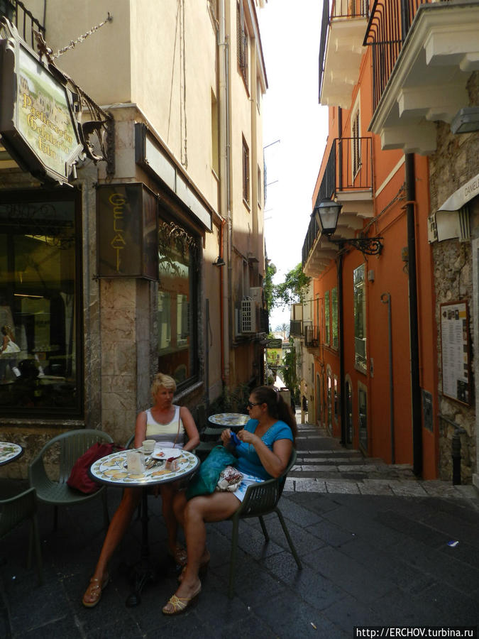 Самый красивый курортный город Сицилии Таормина, Италия