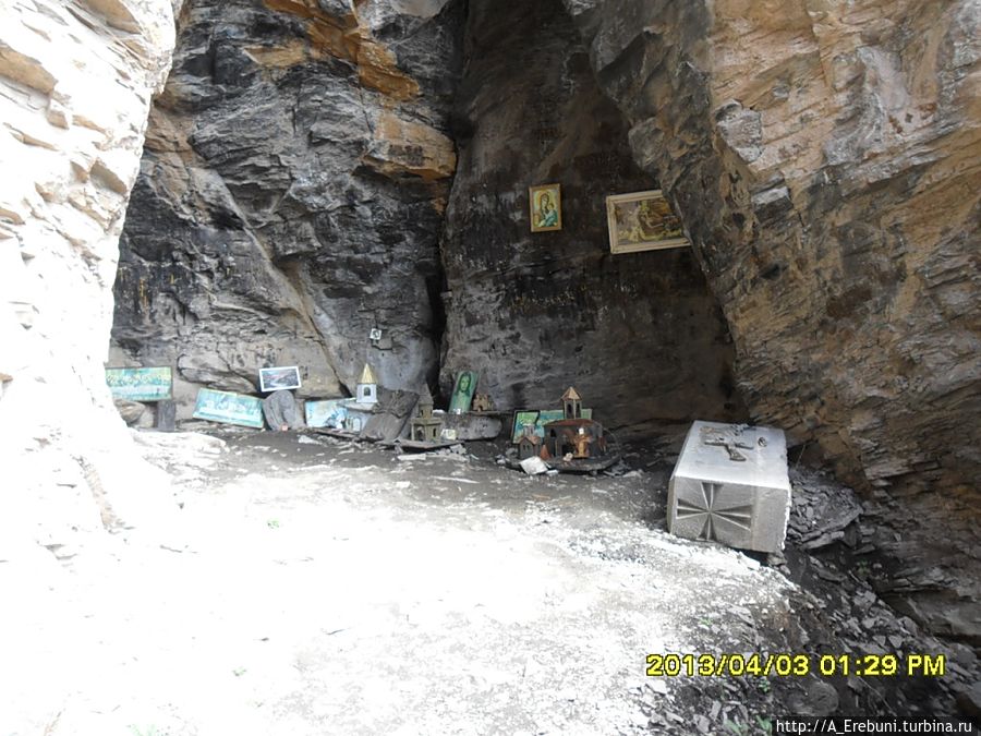 Святая пещера Пилькяс