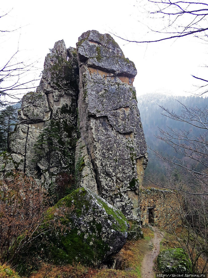 Старые руины Национальный парк Алтындере, Турция