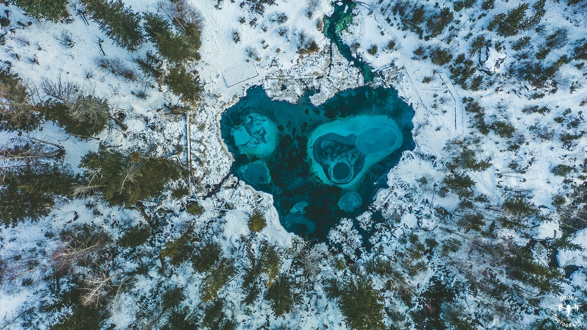 гейзерное озеро алтай Акташ, Россия
