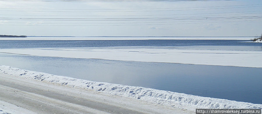 Восстановленный храм на берегу Нарвского водохранилища