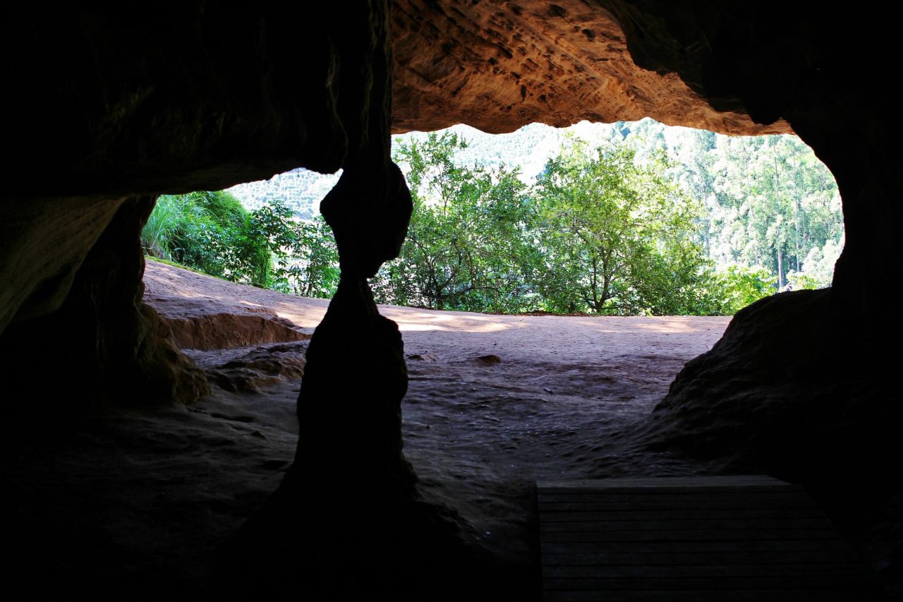 Пещера Лимоэйру / Gruta do Limoeiro