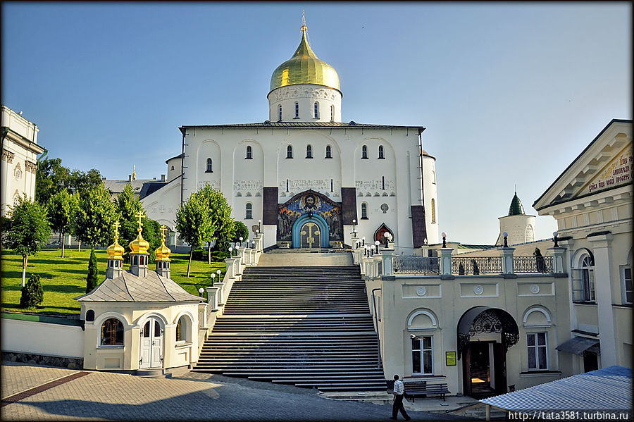 Троицкий собор Почаев, Украина