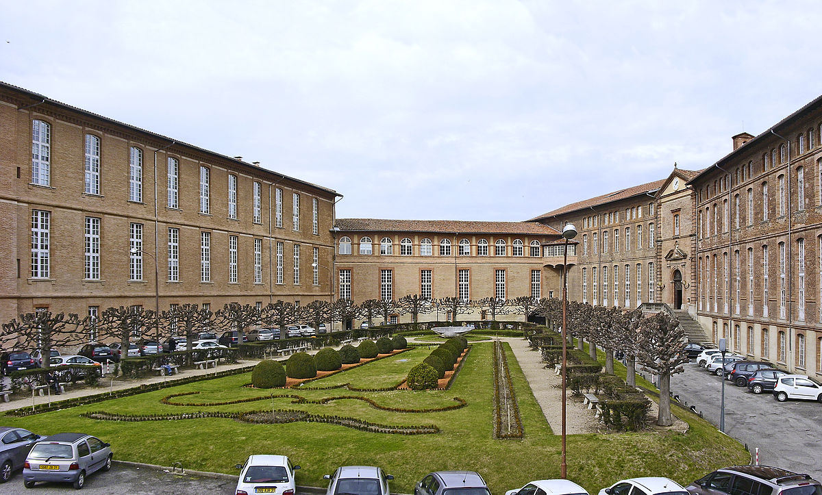 Отель-Дью Сен-Жак-Де-Тулуз / Hôtel-Dieu Saint-Jacques de Toulouse