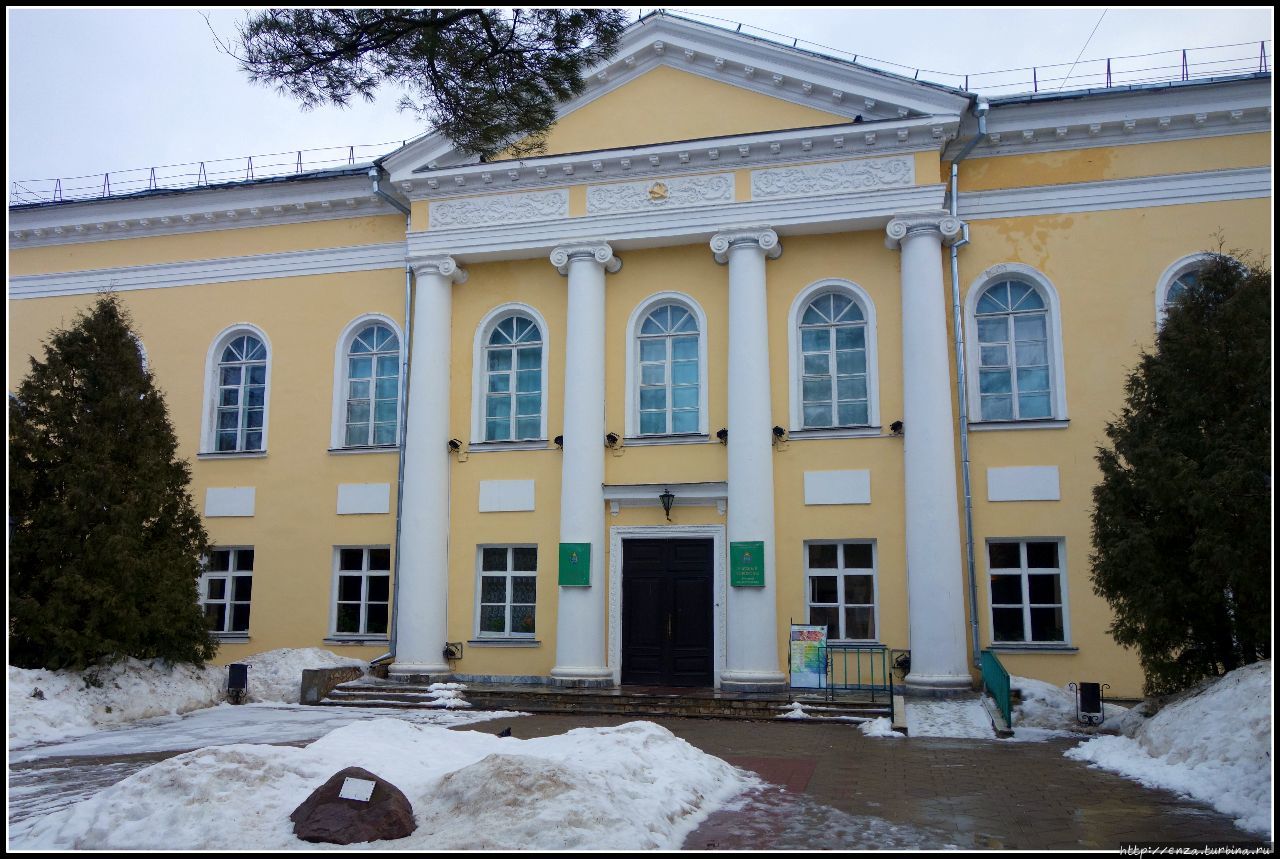 Концертный зал Калужского