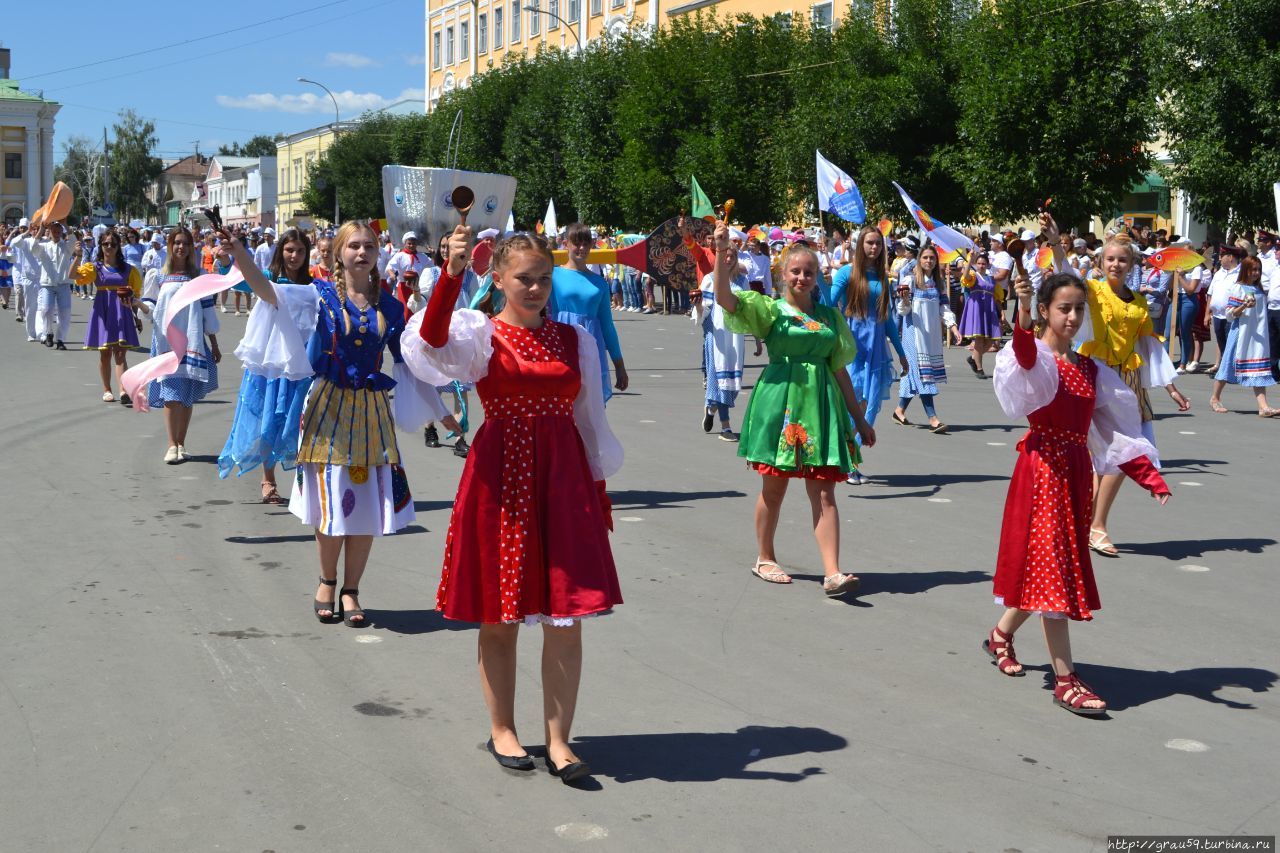 Фестиваль ухи на Волге Вольск, Россия