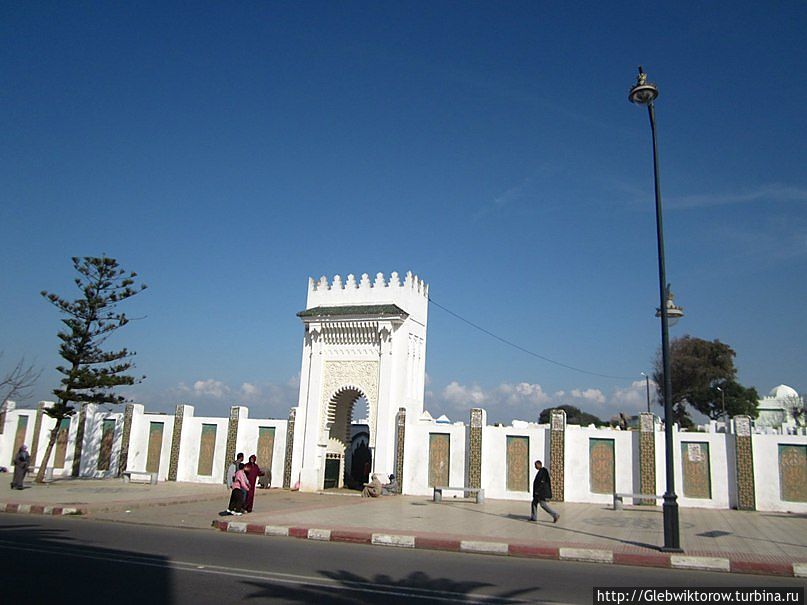 Город Ларач Ларач, Марокко
