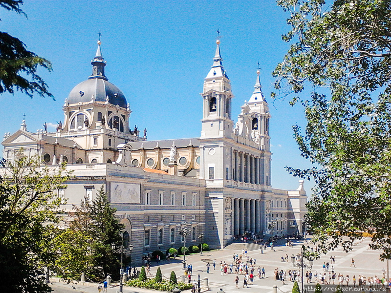 главный собор Мадрида — А