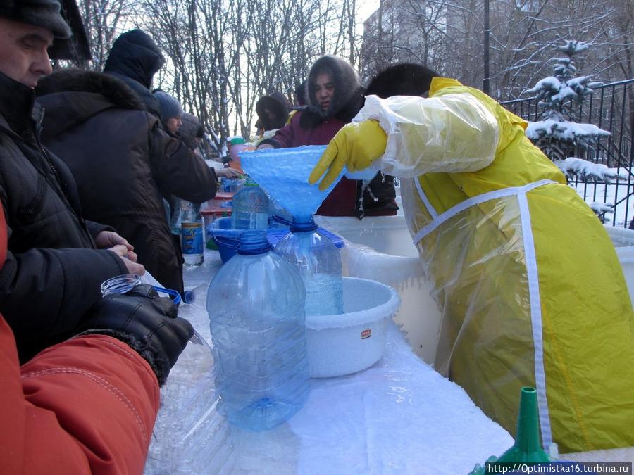 За крещенской водой... Москва, Россия