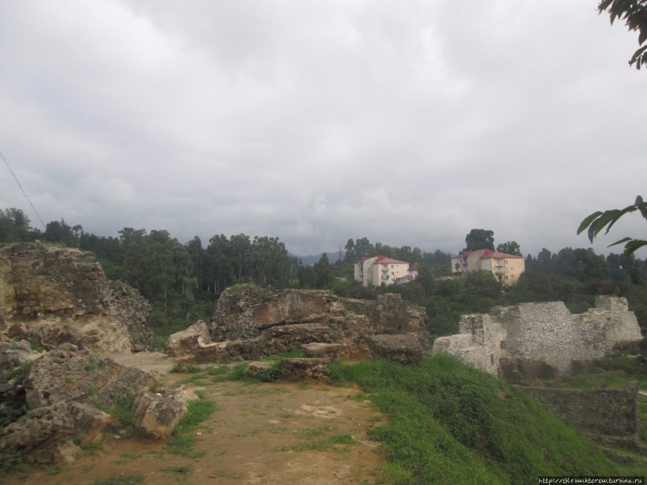 Крепость Петра — одна из самых известных в Аджарии Кобулети, Грузия