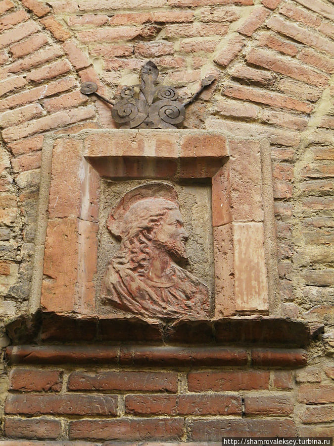 Неспешная прогулка по Монтепульчано Монтепульчано, Италия