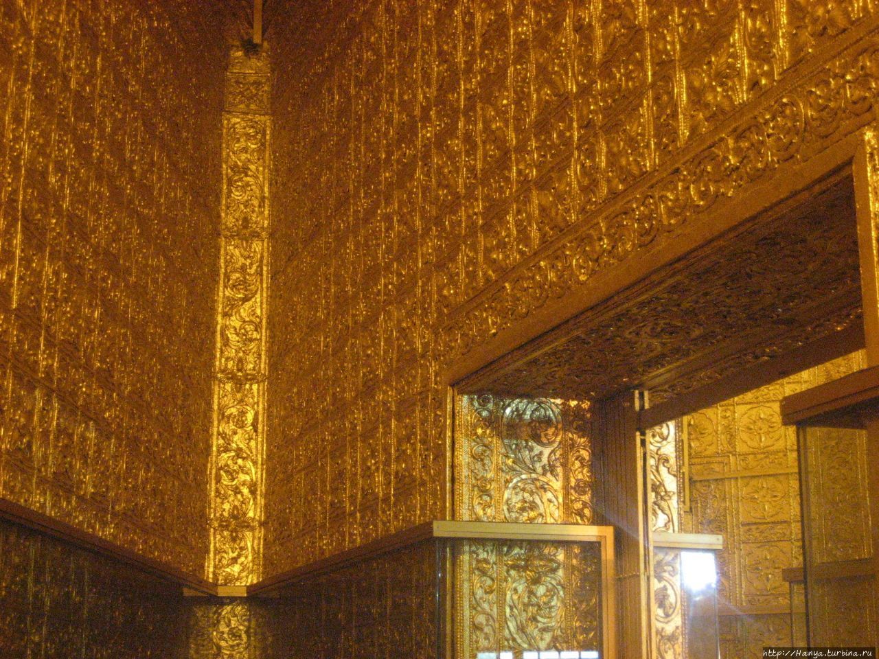 Зеркальная пагода Ботахта