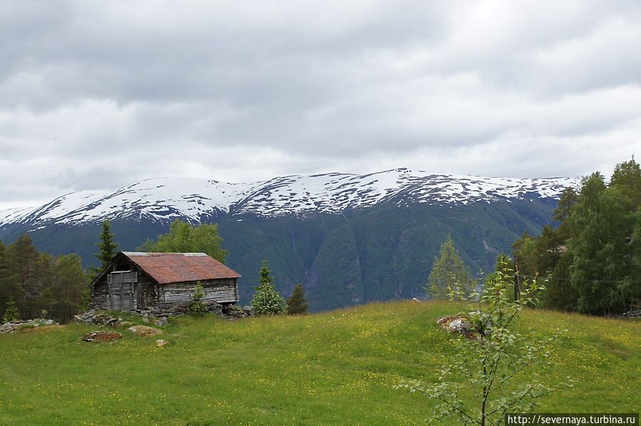 Картинки Сталхейма, Фломской долины и Снежной дороги Аурланд, Норвегия