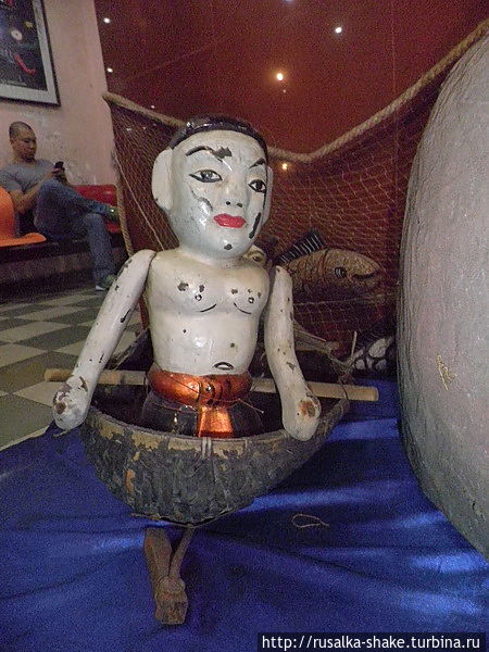 Музей отслуживших кукол Ханой, Вьетнам