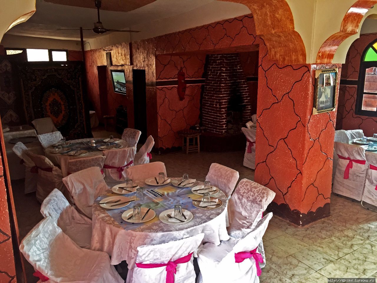 ресторан Инасс Тингир, Марокко