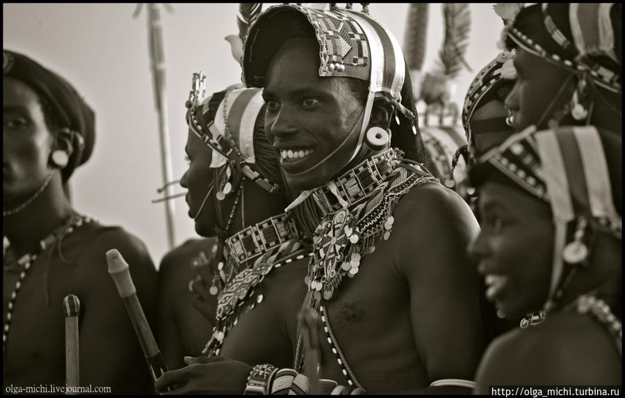 Племя Масаи. Традиции неизменные временем Тамбуру Национальный Парк, Кения