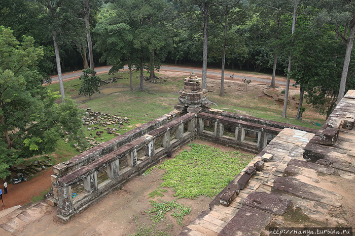 Храм Та Кео. Юго-западная сторона. Фото из интернета Ангкор (столица государства кхмеров), Камбоджа