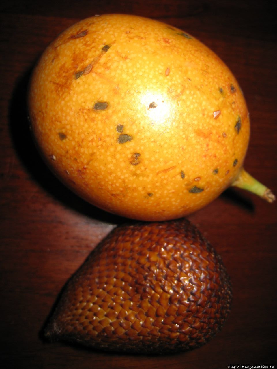 Маракуйя и змеиный фрукт