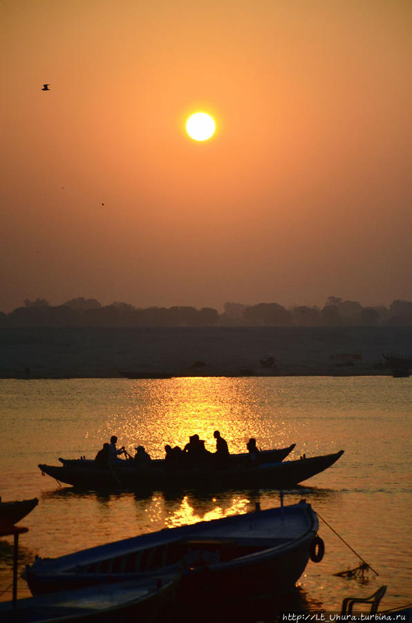 Варанаси. Рассвет на Ганге Дели, Индия