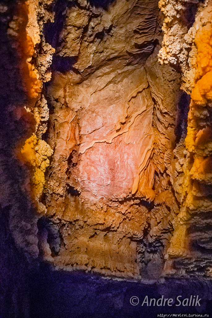 Пещера Али-Садр Керманшах, Иран