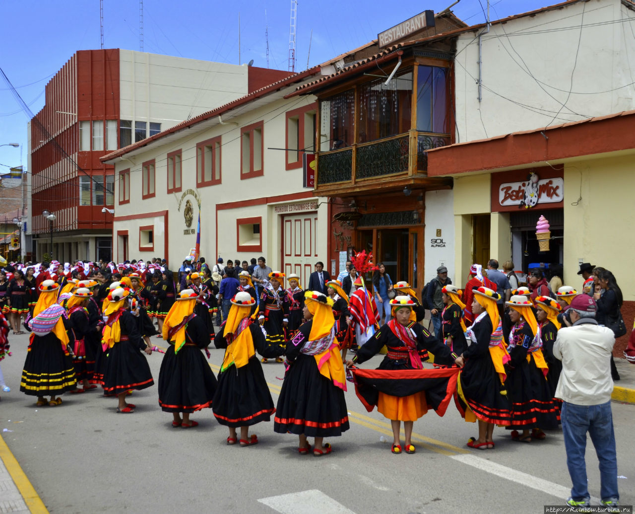 Танцующий город Пуно, Перу