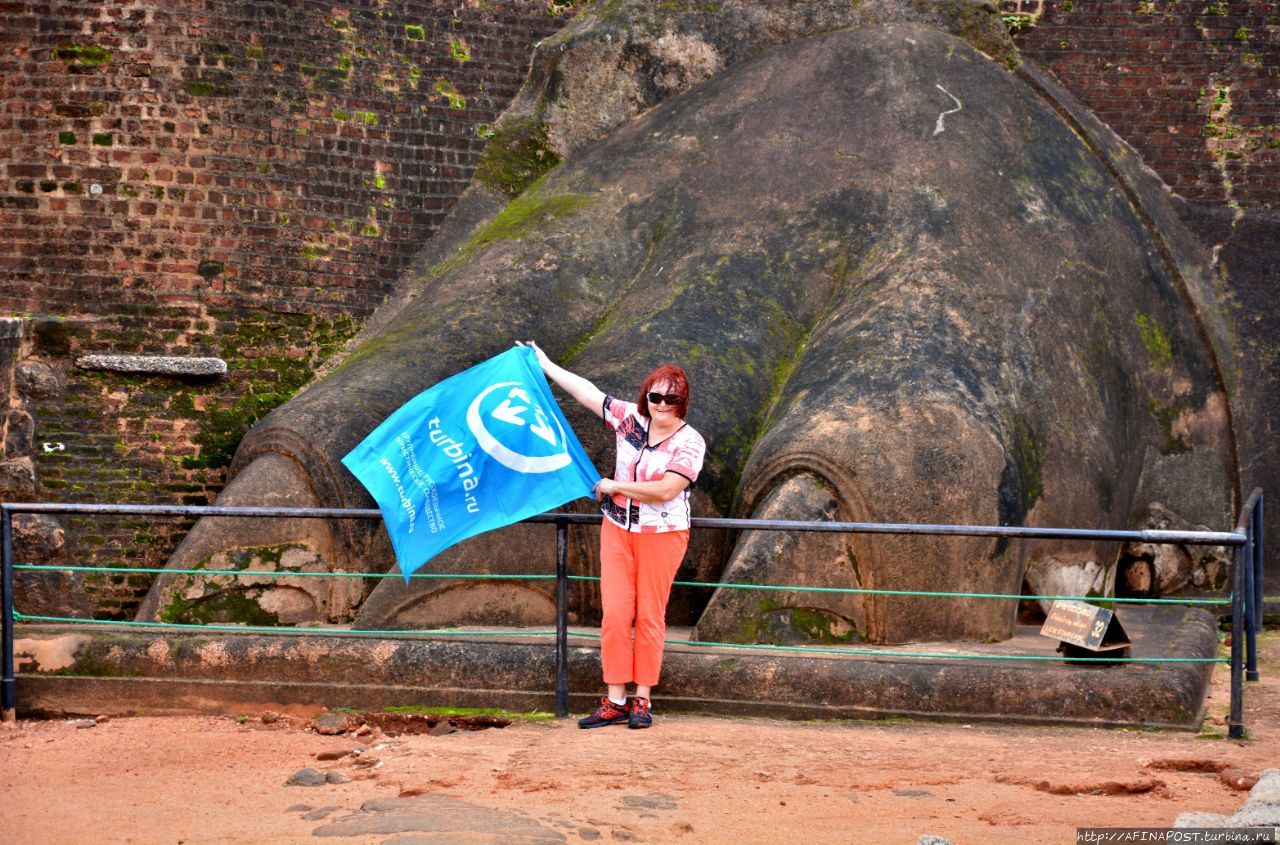 Сигирия - загадочная крепость-скала ланкийского царя Кассапы Сигирия, Шри-Ланка