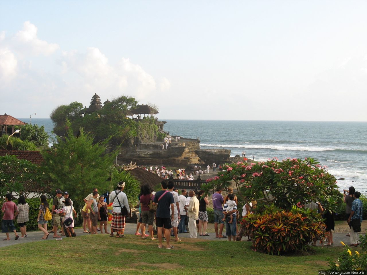 Вид от входа