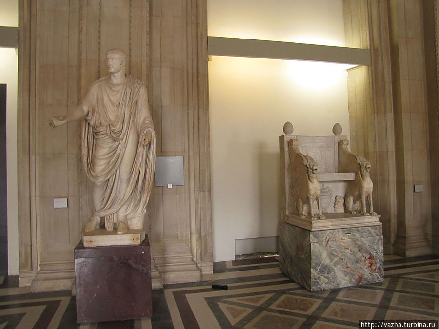 Гай Юлий Цезарь Август.