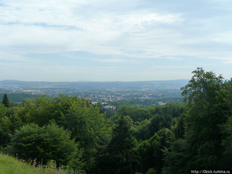 Замок в облаках Тюбинген, Германия