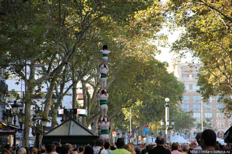 Фестиваль Ла Мерсе в Барселоне. Барселона, Испания