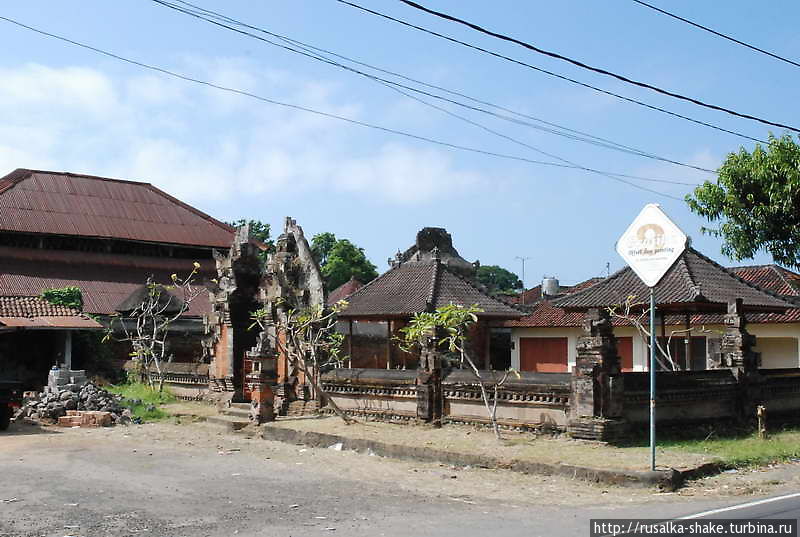 Первый взгляд на глубинку Бедахулу, Индонезия
