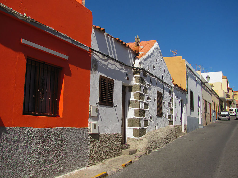 Улицы городка Agüimes Остров Гран-Канария, Испания