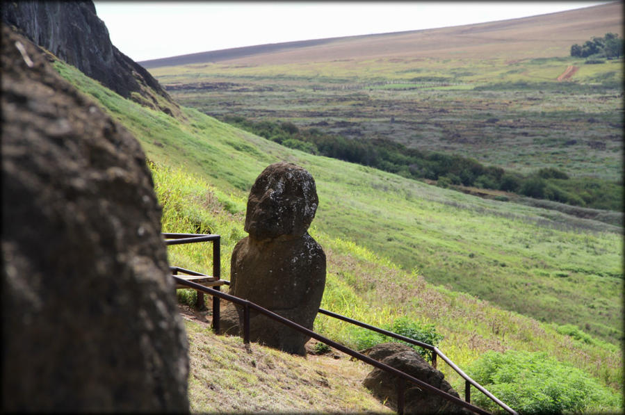 Достопримечательности острова Пасхи (RANO RARAKU) Остров Пасхи, Чили