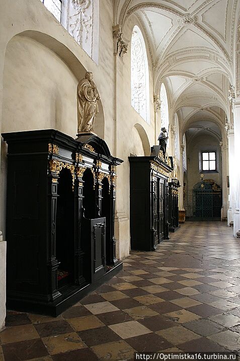 Фото с сайта церкви Прага, Чехия