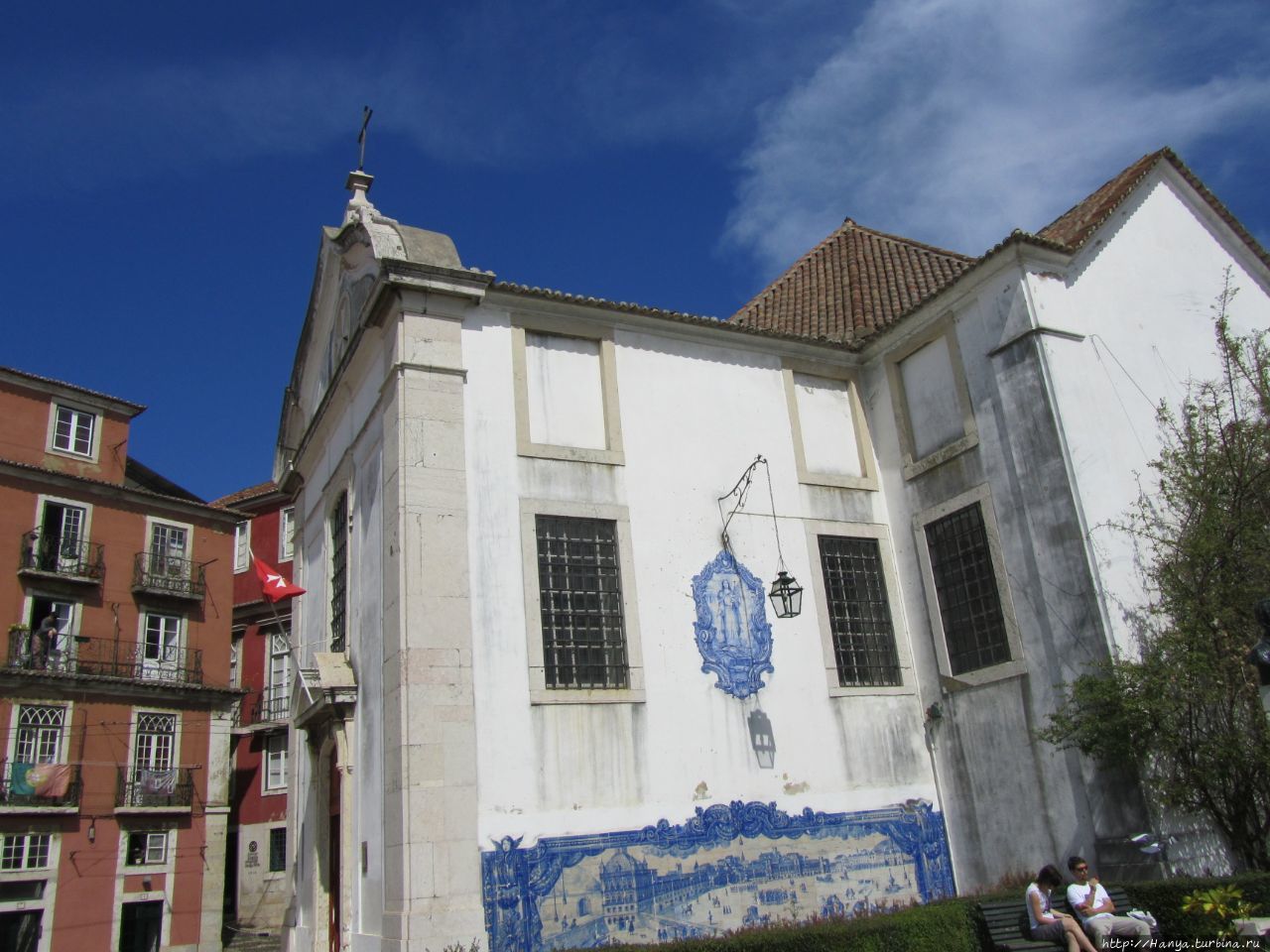 Смотровая площадка Санта Лусия Лиссабон, Португалия