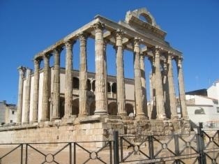 храм Дианы в Мериде / Temple of Diana in Merida