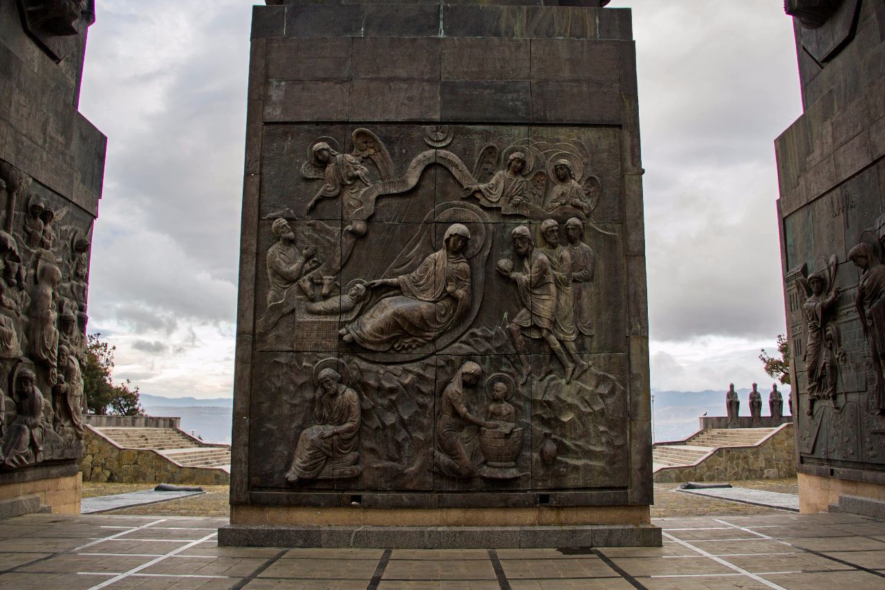 мемориал «Сакартвелос Матиане» Тбилиси, Грузия