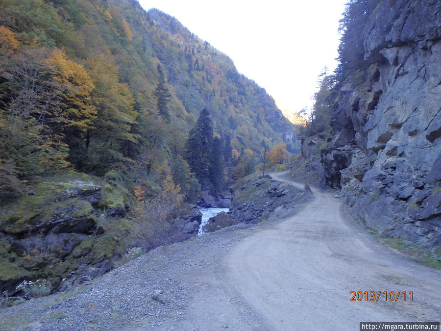 дорога в Местиа Местиа, Грузия