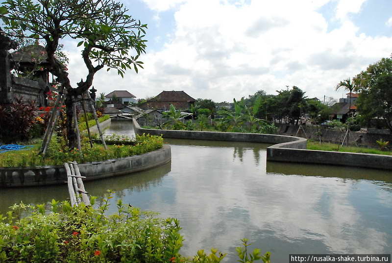 Культ воды Легиан, Индонезия
