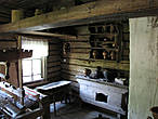 Дом крестьянина Тарасова из деревни Мухино Вохомского района — внутри.