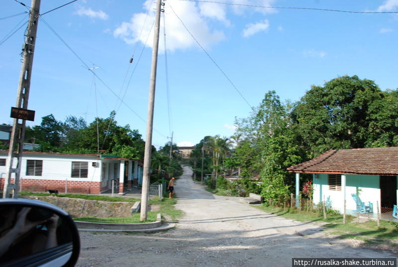 Дорога  Тринидад — Варадеро Маникарагуа, Куба