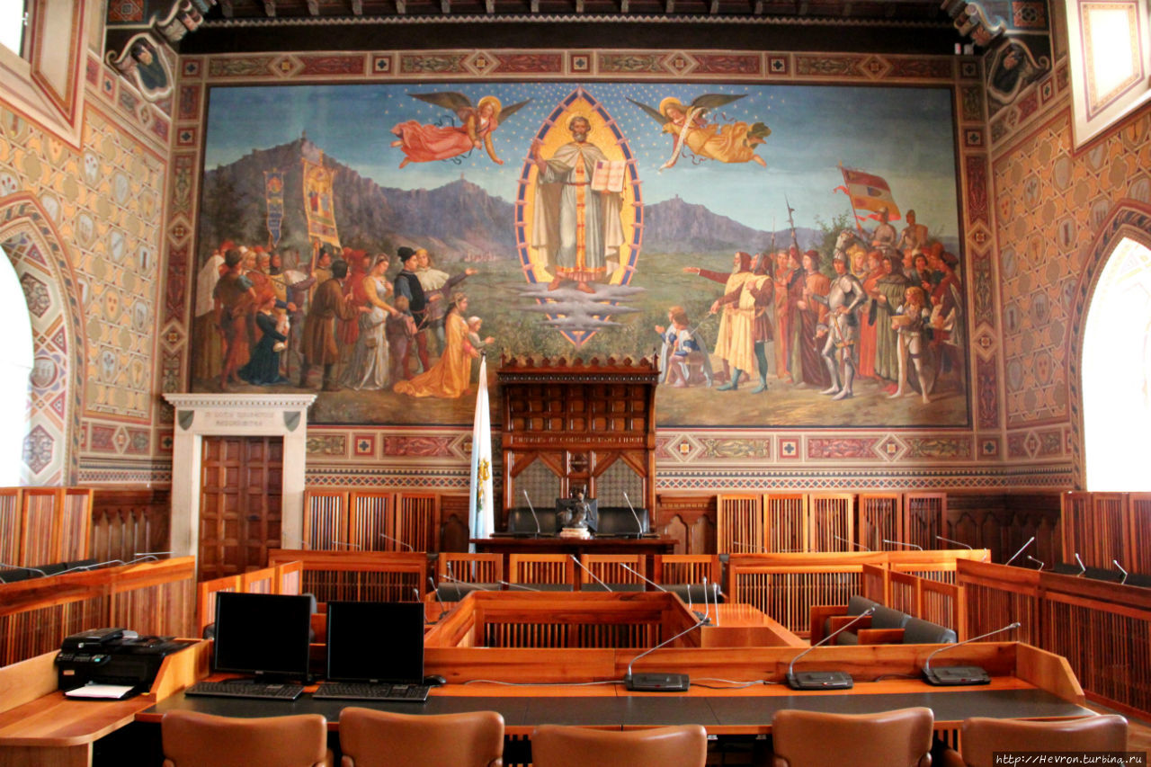 Правительственный дворец Сан-Марино, Сан-Марино