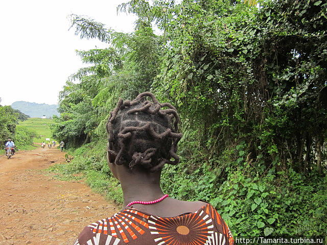 Причёски угандийских женщин Джинджа, Уганда