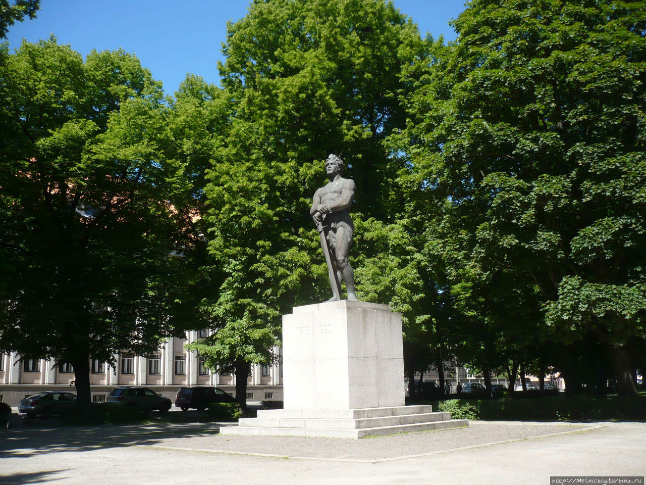 Калевипоэг — монумент Освободительной войны Тарту, Эстония